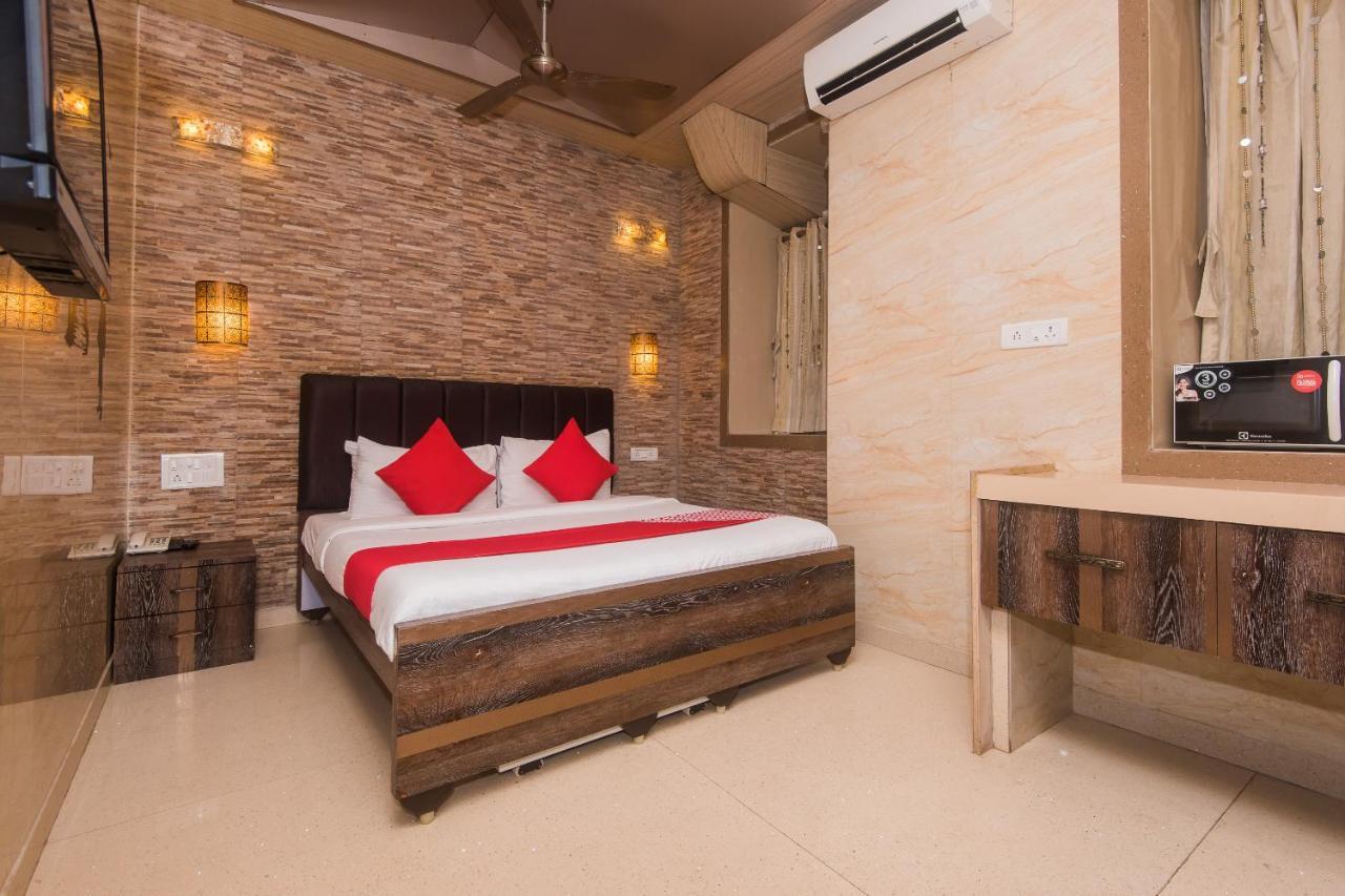 Hotel Oliver, Colaba Bombay Extérieur photo