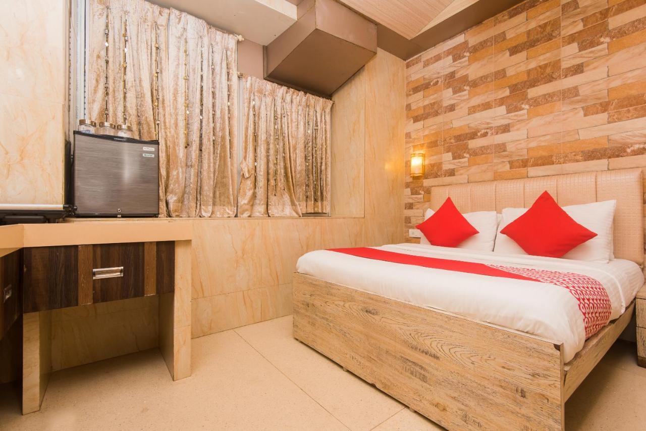 Hotel Oliver, Colaba Bombay Extérieur photo